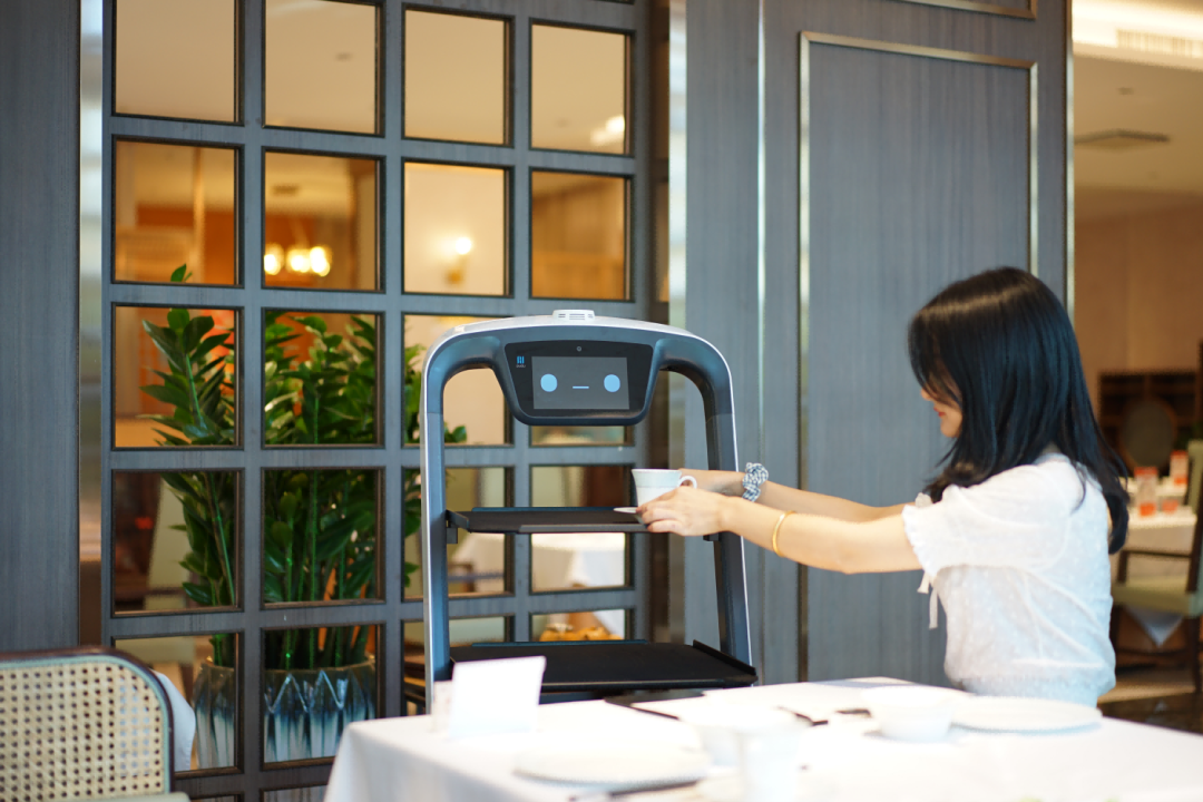 【展商推介】普渡科技将亮相第十四届绿博会，带来多款商用服务机器人！